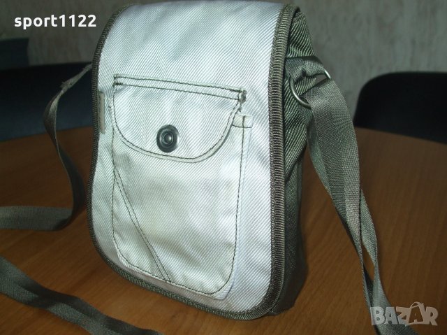 Columbia дамска спортна чантичка, снимка 7 - Чанти - 26403306
