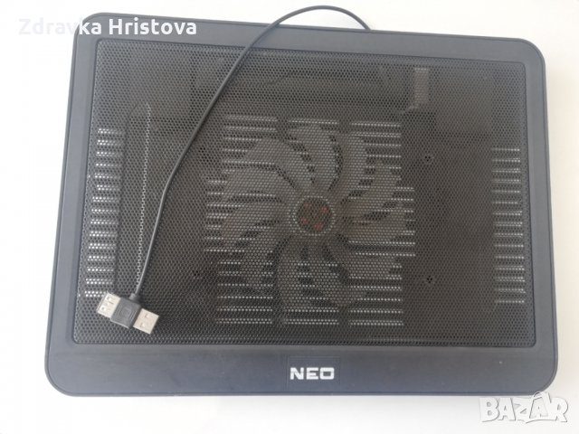 Охлаждаща поставка за лаптопи до 15", USB, черна