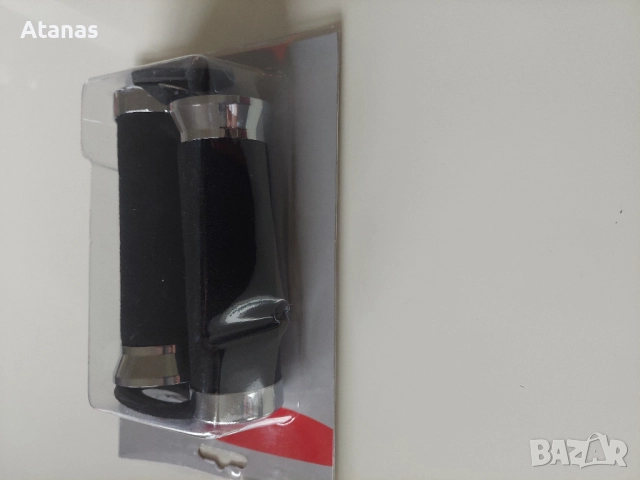 комплект масивни ръкохватки за мотоциклет 22мм.