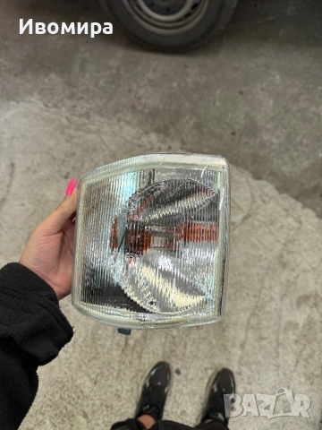 Десен мигач за Land Rover Discovery 2.0, снимка 2 - Части - 52524930