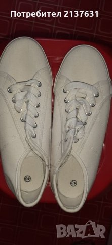 НОВИ  ! Бели спортни обувки , снимка 1 - Спортно елегантни обувки - 26437620