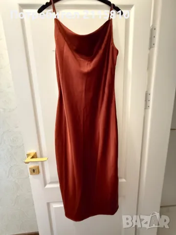 Дамска рокля сатен 
