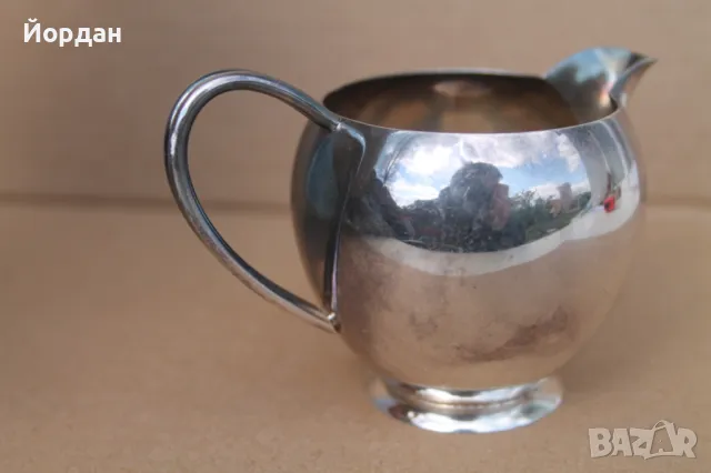 Английска сребърна кана за мляко, снимка 4 - Антикварни и старинни предмети - 49862240