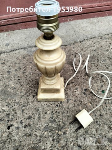 Антикварна мраморна лампа, снимка 1 - Антикварни и старинни предмети - 43684537