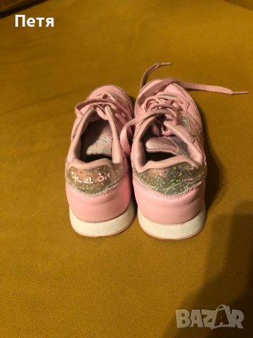 Reebok Детски розови маратонски за момиче, снимка 2 - Детски маратонки - 38808980