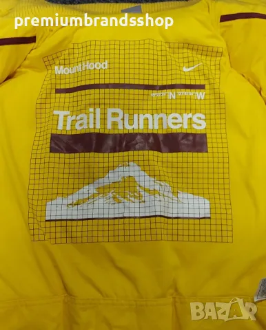 Nike дамски пухен елек  M размер , снимка 4 - Якета - 47633317