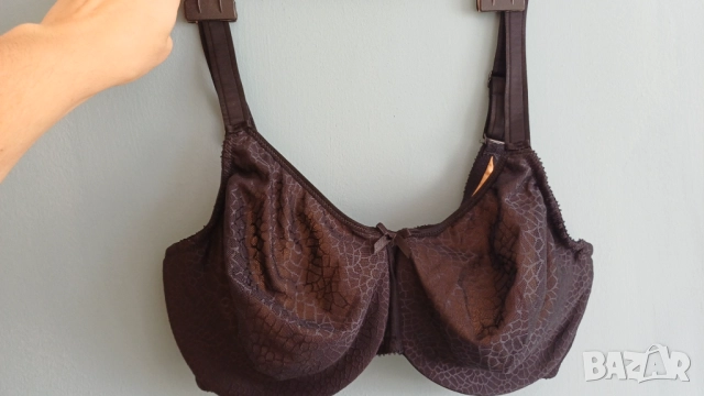 Черен сутиен Chantelle 85 F, снимка 5 - Бельо - 51854283