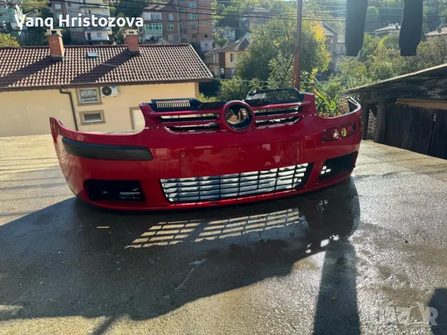 предна броня за Голф 5, снимка 1