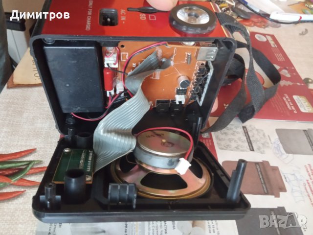 Радио, снимка 5 - Радиокасетофони, транзистори - 38999114