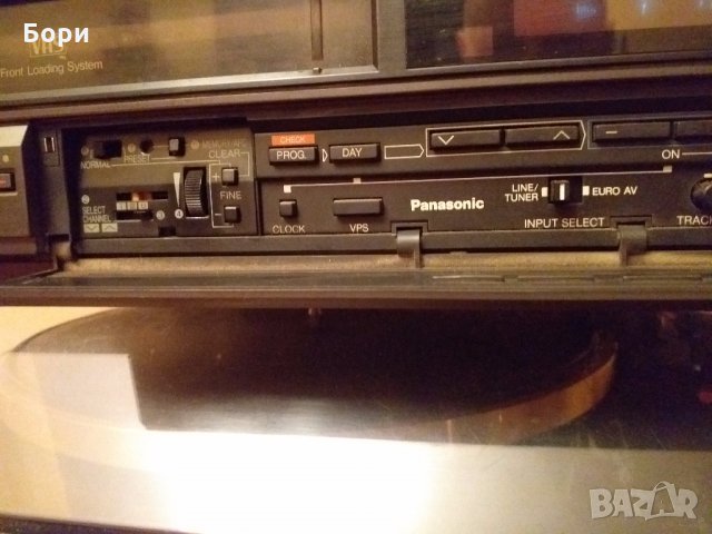 Видео  Panasonic NV-G7 Video Player and Recorder, снимка 4 - Плейъри, домашно кино, прожектори - 27549328