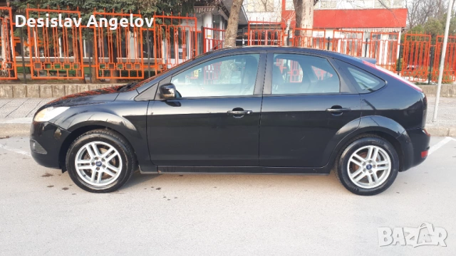 Ford Focus 1.6, снимка 2 - Автомобили и джипове - 53583168