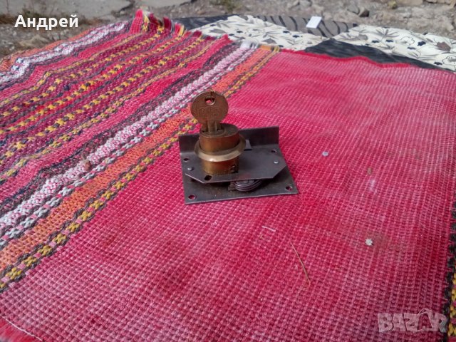 Стара брава,бравичка #6, снимка 2 - Антикварни и старинни предмети - 27284191