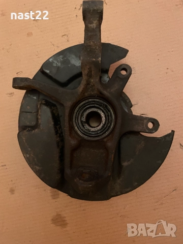 Десен шенкел с главина Сузуки Витара 1.6 , снимка 2 - Части - 52661710
