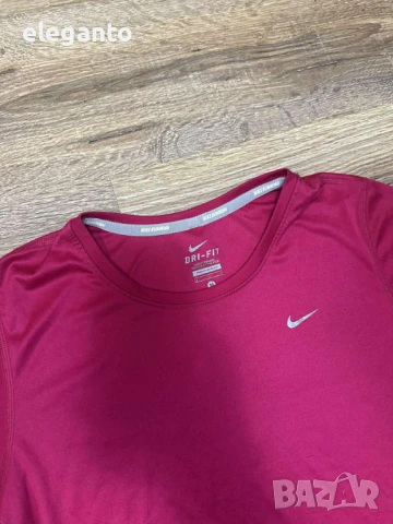 Дамска тениска Nike Miler Pink Dri-Fit , М размер , снимка 5 - Тениски - 51285327