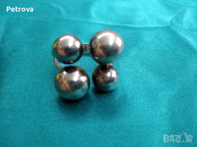 Сребърен пръстен с топчета