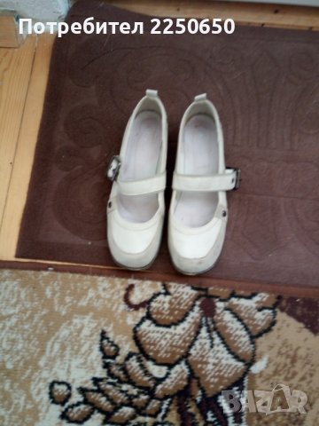 Бели дамски обувки №38, снимка 1 - Дамски ежедневни обувки - 38179859