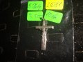 РИМОКАТОЛИЧЕСКО НАГРЪДНО СРЕБРИСТО РАЗПЯТИЕ КРЪСТ 21081, снимка 4