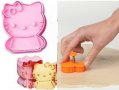 Коте Кити Hello Kitty  пластмасов резец с бутало и релеф за бисквитки сладки тесто декорация фондан 