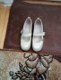 Бели дамски обувки №38