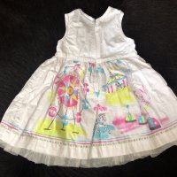 Весела рокличка с принт лунапарк, размер 3-6 месеца., снимка 5 - Бебешки рокли - 31926732