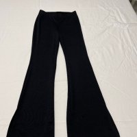 Черен панталон HM, снимка 1 - Панталони - 44048102