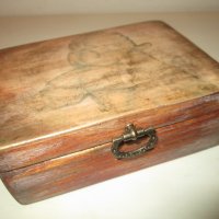 стара дървена кутийка с ангелче, снимка 1 - Декорация за дома - 37125120