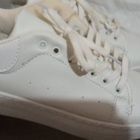 Нови Мъжки Маратонки Спортни Бели Кецове Обувки Кожа номер 39 /40, снимка 2 - Маратонки - 44020785