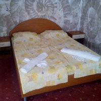 Стая под наем в хотел  за целия сезон Черноморец , снимка 1 - Стаи под наем - 44841688