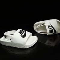 Детски чехли Nike, снимка 2 - Детски сандали и чехли - 36640070
