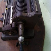 стара сметачна машина, снимка 2 - Антикварни и старинни предмети - 27561709