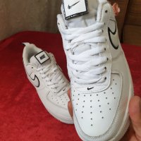 оригинални  маратонки  Nike Air Force 1 Low  номер 41,5-42, снимка 17 - Маратонки - 36624334