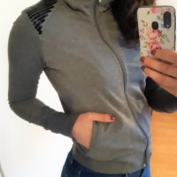 Дамски спортно-елегантен суитшърт с пайети , снимка 1 - Блузи с дълъг ръкав и пуловери - 28251151