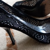 Изящни дантелени обувки, снимка 5 - Дамски елегантни обувки - 43355340