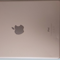 iPad (6th Generation) Wi-Fi, снимка 2 - Таблети - 44858152
