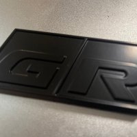 Стикер метален GR Toyota, снимка 1 - Аксесоари и консумативи - 40677638