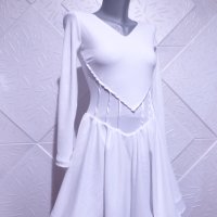 Бяла рокля за спортни танци , снимка 1 - Детски рокли и поли - 41140912