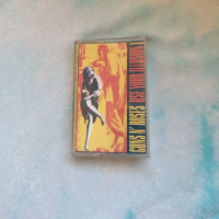 Guns N Roses - Use your illusion, снимка 1 - Аудио касети - 44899276