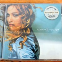 Madonna Ray Of Light Stereo CD Maverick/WB Records 9 46847-2, снимка 1 - CD дискове - 44014980