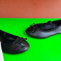 Английски детски обувки-балеринки, снимка 1 - Детски обувки - 28709284
