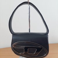 Diesel дамска чанта лукс чанта стилна дамска чанта луксозна чанта код 250лна дамска чанта , снимка 8 - Чанти - 43997845