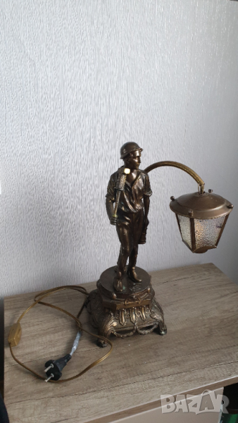 Стара настолна лампа, снимка 1