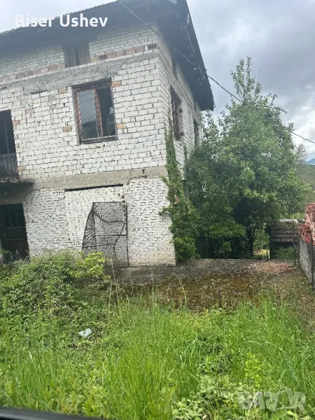 Продава се 4етажна къща в село мъглища, снимка 1
