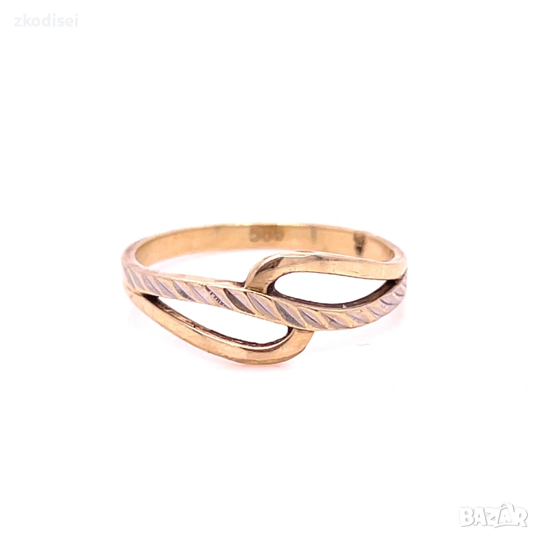 Златен дамски пръстен 1,73гр. размер:54 14кр. проба:585 модел:37088-3, снимка 1