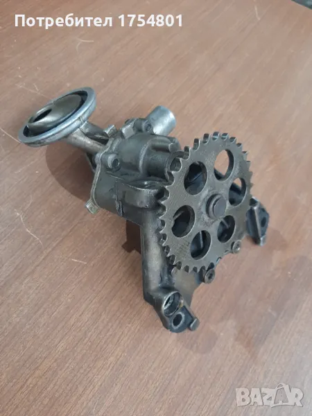 Маслена помпа за VW Golf 2 (19E,1G1) 1.3 - 55 к.с., снимка 1