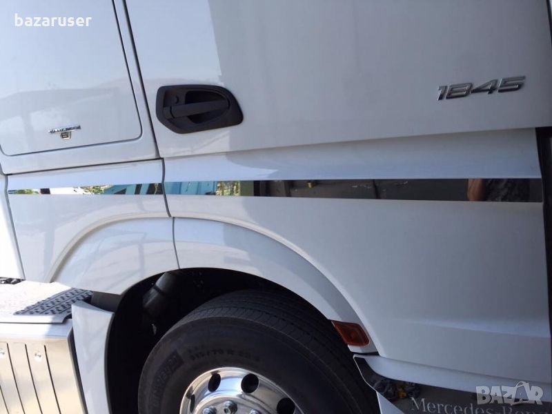 Странична декорация кабина - Mercedes ACTROS MP4 (2 броя) Euro 6, снимка 1