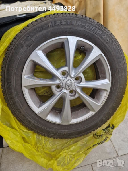 Гуми  с джанти(ориг. с вентили)Toyota Yaris на една зима,Master Grip 2,Semperit, 175/65/15, снимка 1
