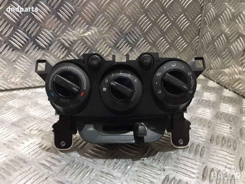 Панел климатик Mazda 2 2008г., снимка 1