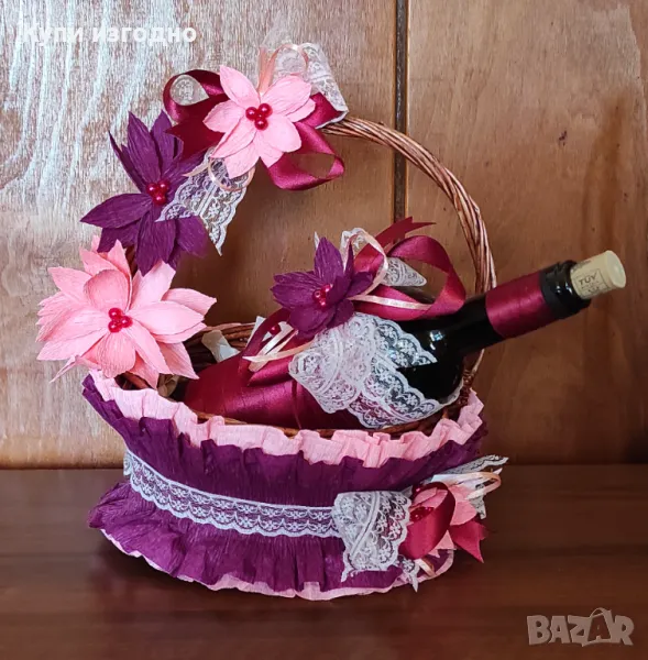 👌👌👌 Чудесен Подарък за всеки повод - декорирани кошничка и бутилка 👌👌👌за вино!, снимка 1