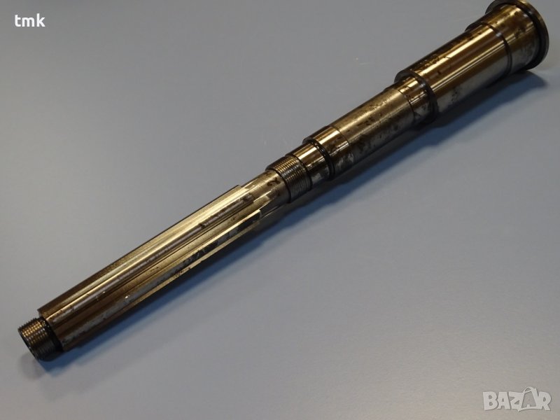 вертикален шпиндел за фреза стандарт МК5, снимка 1