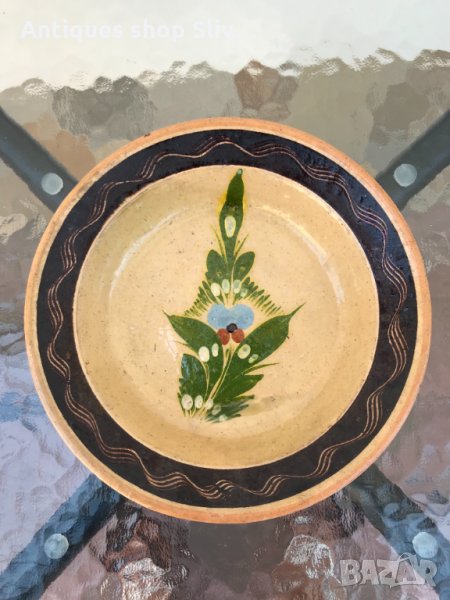 Рисувана керамична чиния №0449, снимка 1